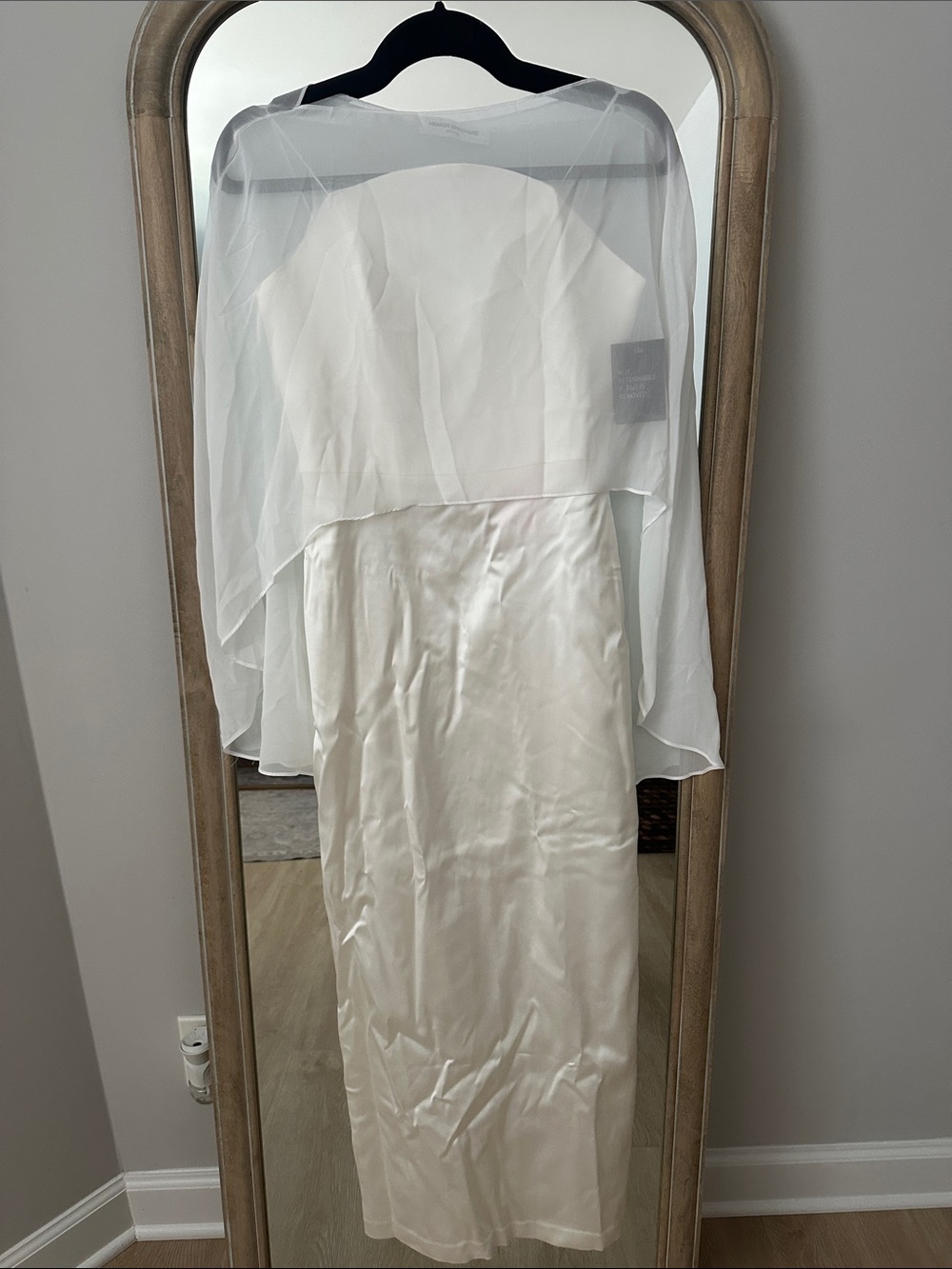 NWT: Amanda Uprichard Berkshire Dress with Cape